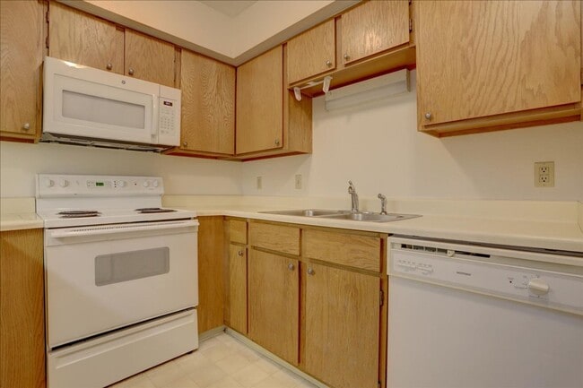 Photo - Amazing 2 Bed/1 Bath with premium amenities in Denver!