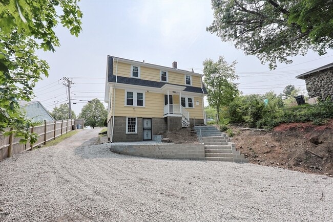 Photo - 14 Elm St