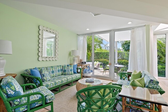 Photo - 123 Evans Ln
