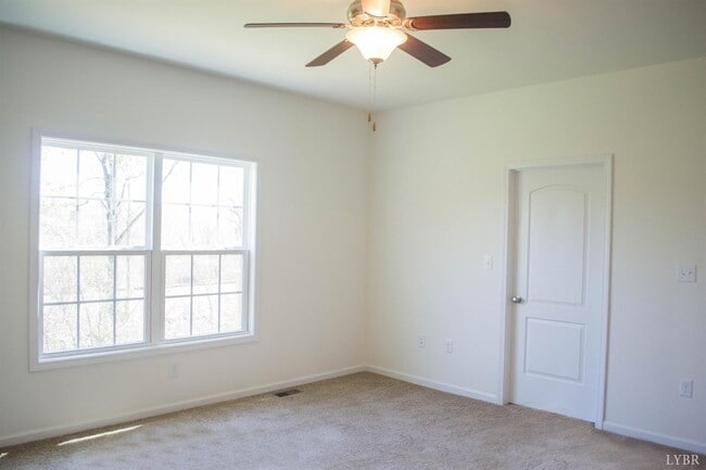 105 Red Maple Ct