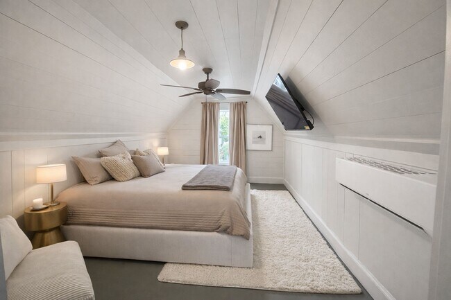 Photo - 5036 Golden Forest Dr