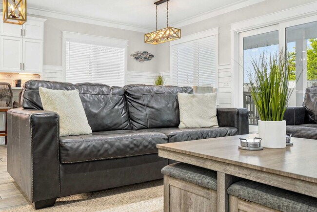 Photo - 322 E Lakeshore Dr Unit SI ID1511644P