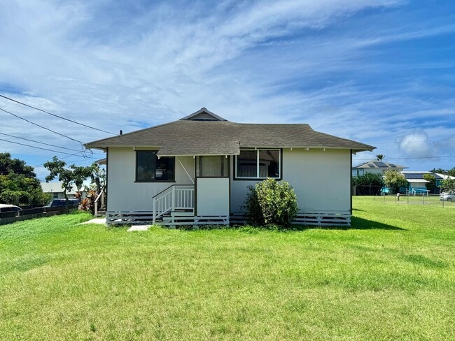 Building Photo - 34 Paina St