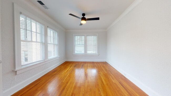 Photo - Candler Commons