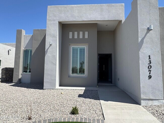 Photo - 13079 Emerald Hls Ave