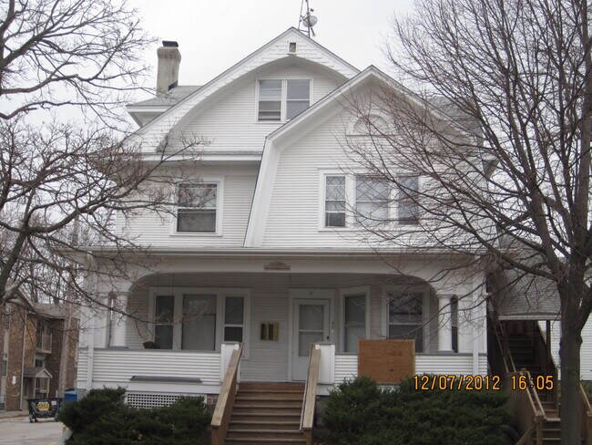 Photo - 21 N Dodge St Unit #1