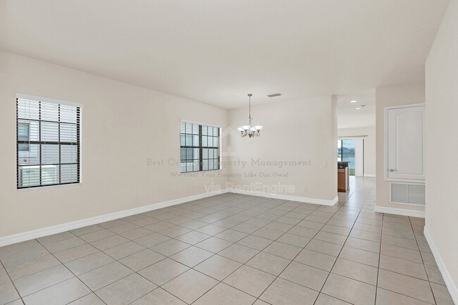 Photo - 10466 Stapeley Dr