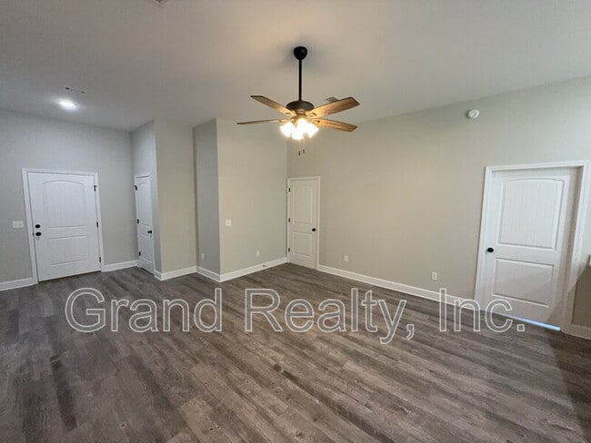 Photo - 4880 E Spencer Field Rd