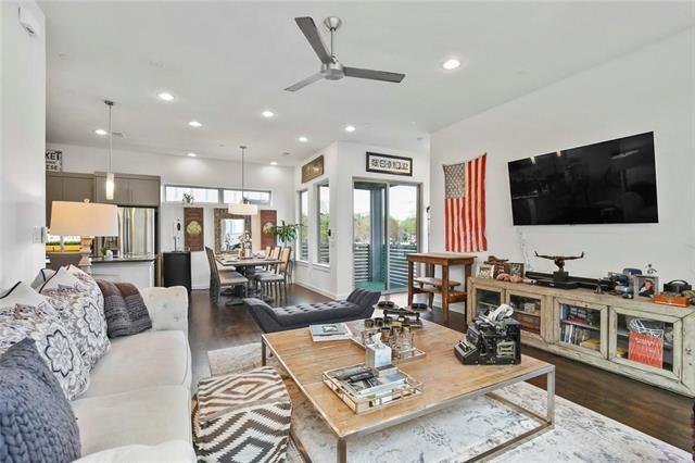 Photo - 1911 Summit Ave