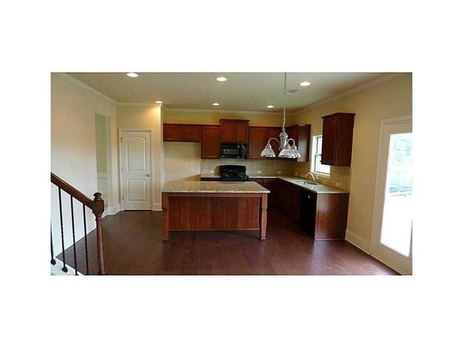 Photo - 6010 Pine Bluff Dr