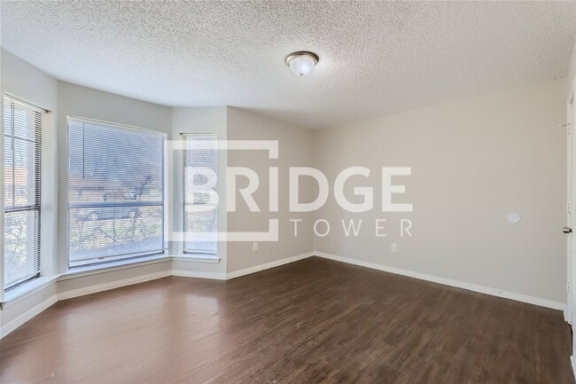Photo - 106 Cedar View Dr