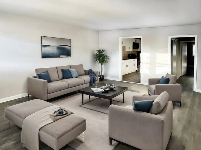 Photo - 7901 Roosevelt Blvd Unidad A01