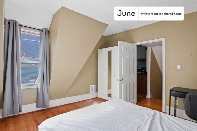 Photo - Room in Shared 6 bed/2 bath home Unit B