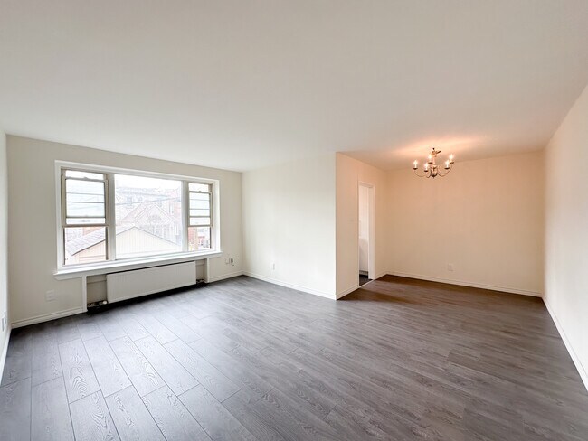 Photo - Montgomery Apartments