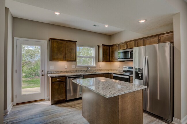 Photo - 5565 Limaburg Rd