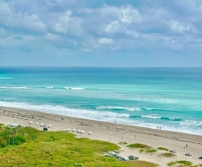 Building Photo - 2800 N Ocean Dr Unit B14D