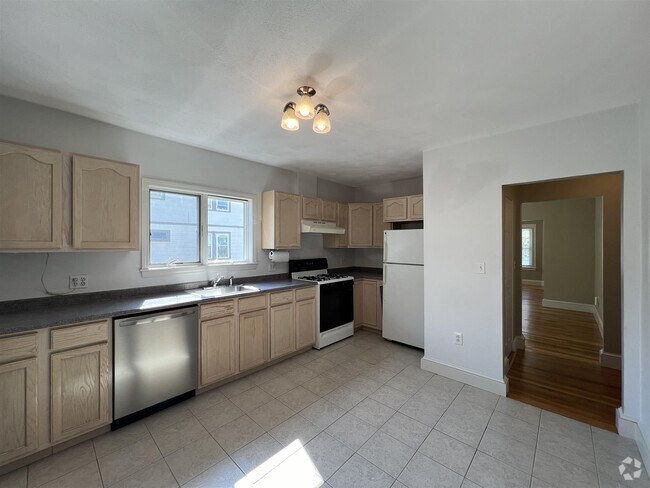 Building Photo - 63 Boston Ave Unit 1 Rental
