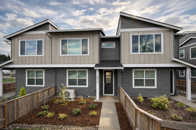 Building Photo - 18426 NE 46th Pl