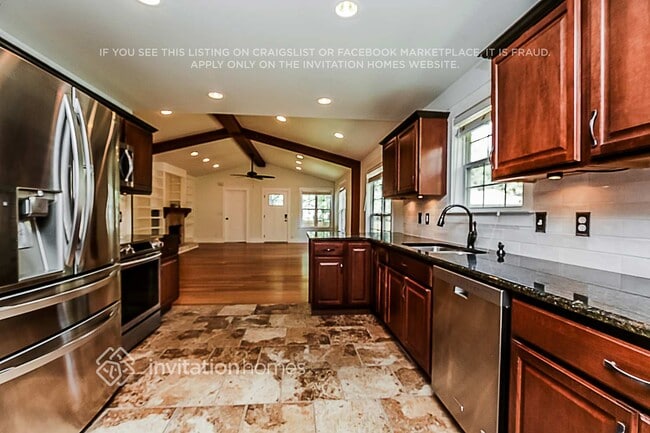 Photo - 609 Eastview Cir