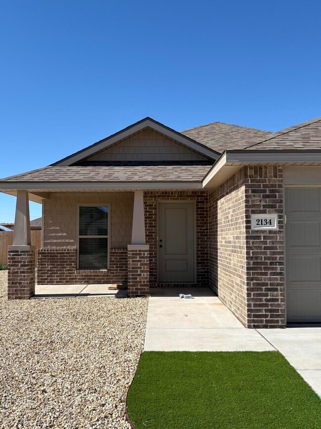 Building Photo - 2134 Kokomo Ave