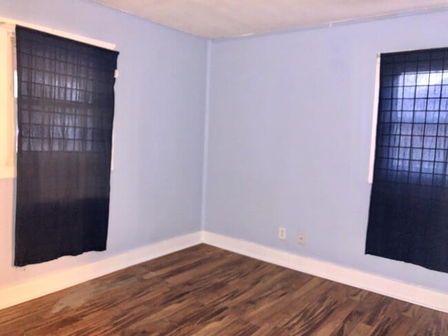 Photo - 924 N Sunset Ave