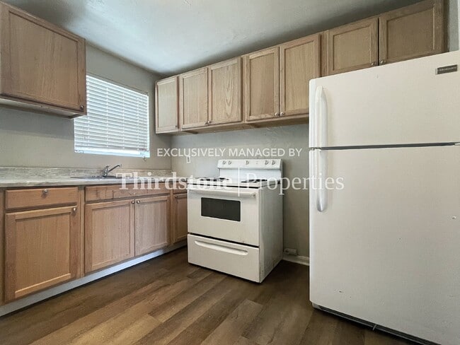 Photo - 3159 Belden St Unidad 4