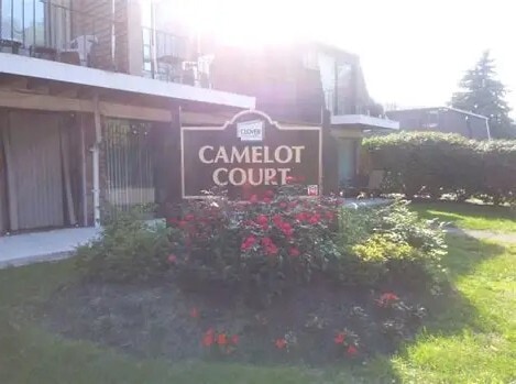 Camelot Court Apartments