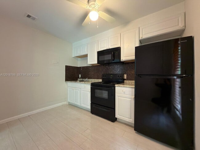Photo - 8335 NE 3rd Ave Unit 3