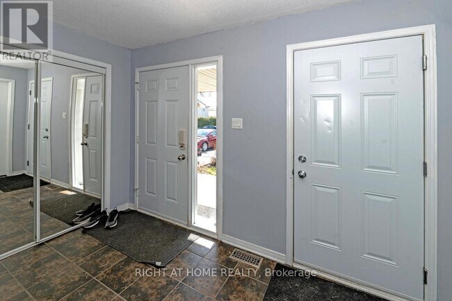 Photo - 253 Eliot St