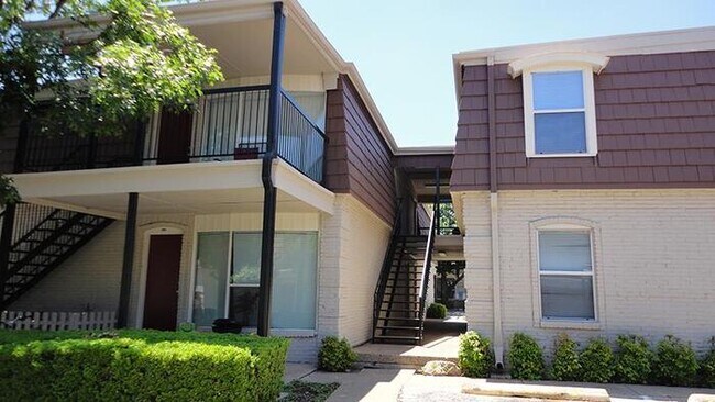 Photo - 3740 High Vista Dr Unidad d4