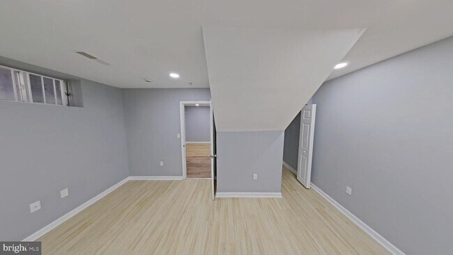 Photo - 1831 W Diamond St