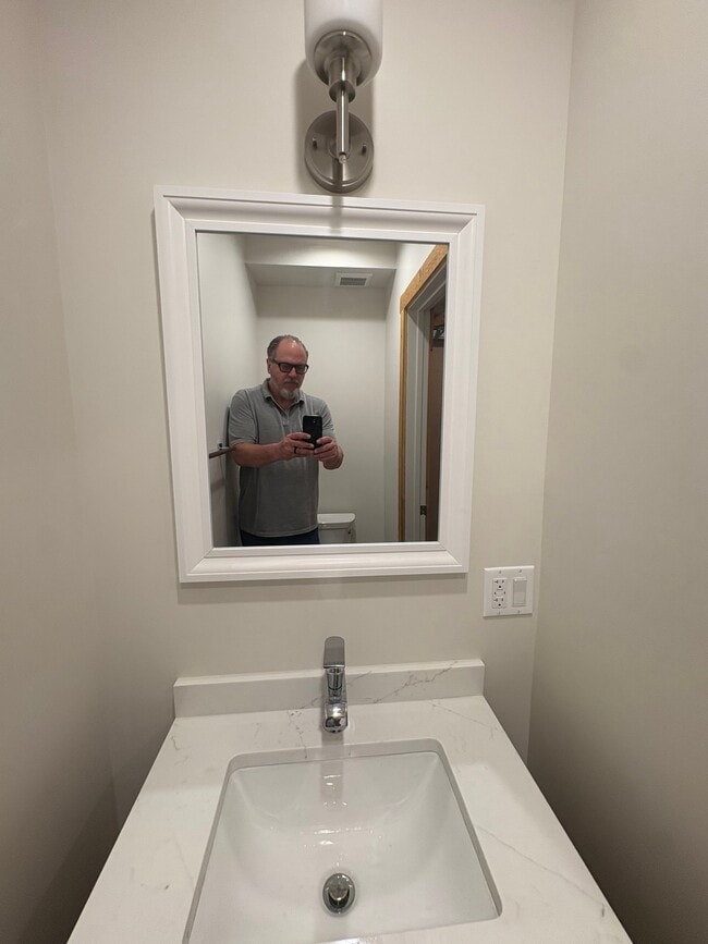 Photo - 4611 S Ellis Ave Unidad 209