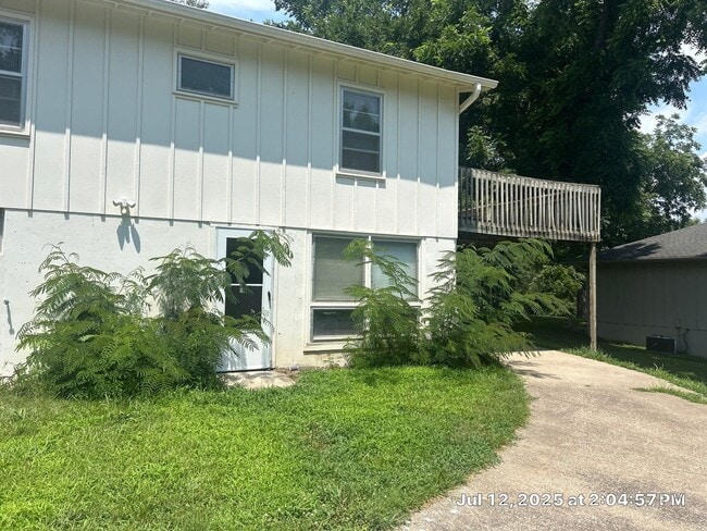 Photo - NO SECURITY DEPOSIT! Beautiful 3 Bedroom Home
