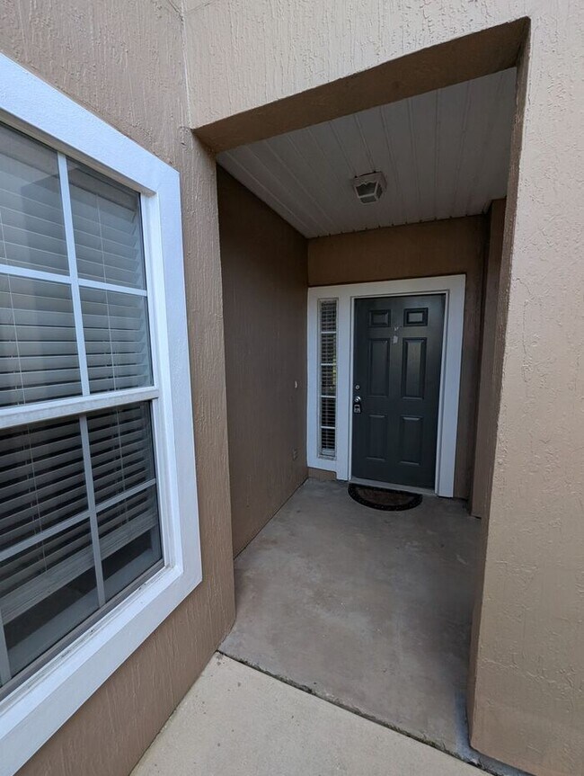 Photo - 546 Scrub Jay Dr