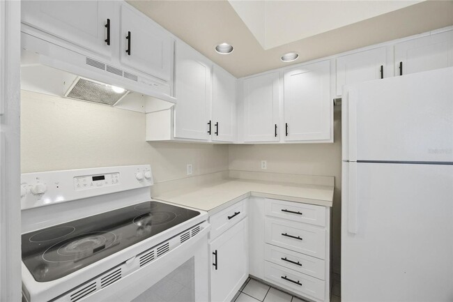 Photo - Location! Beautifully located condo just minutes from Orlando International Airport,