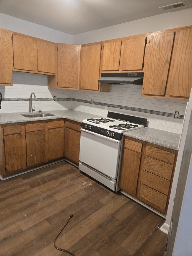 Building Photo - 4206 W Girard Ave Unit B