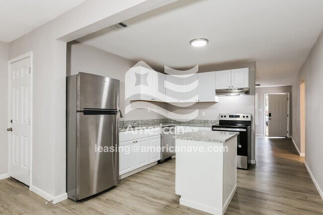 Photo - 1413 S Bailey St