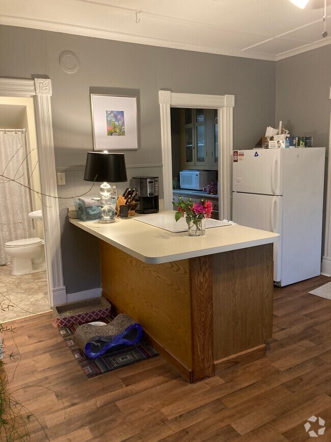 1 Bedroom Apartments for Rent in CT