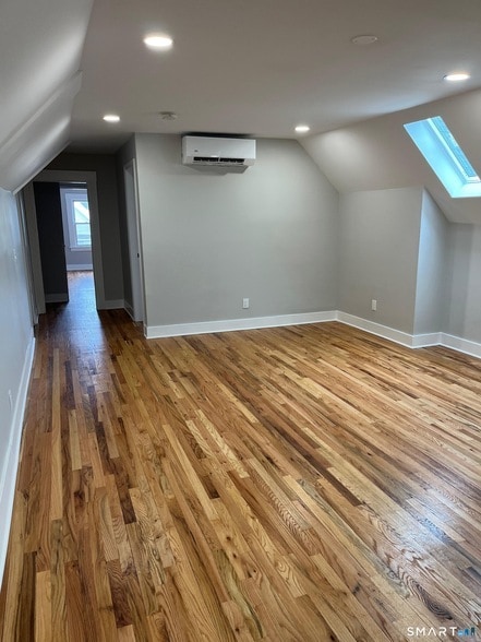 Photo - 85 James St Unit 3