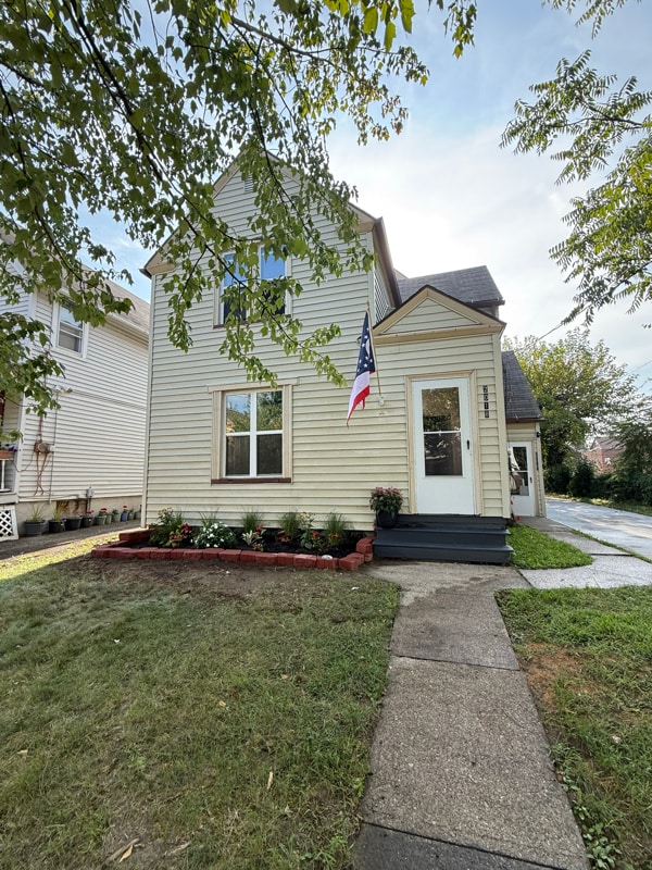 Building Photo - 2018 Robin St Rental