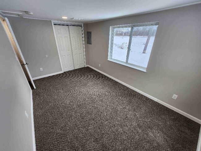 Photo - 14572 N Saginaw Rd