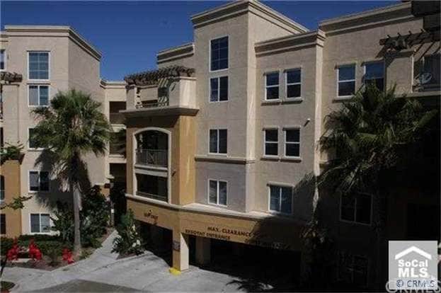 Building Photo - 1480 Scholarship- Rental