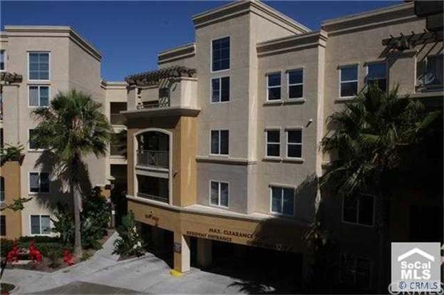 Building Photo - 1480 Scholarship- Rental