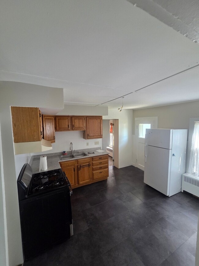 Photo - 422 4th Ave