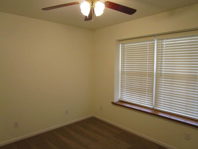 Photo - 1619-1621-1621 Juniper Dr