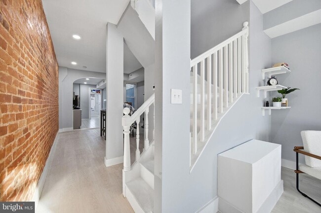 Photo - 1015 Riverside Ave