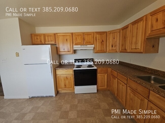 Photo - 567 N 880 E St