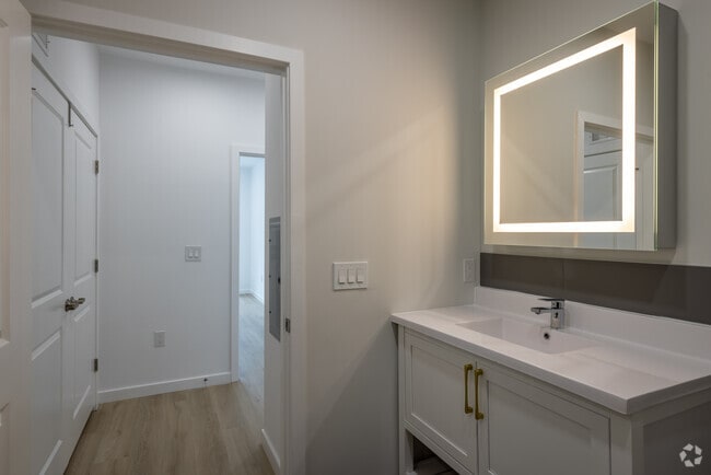 2BR, 2BA - 1,207SF