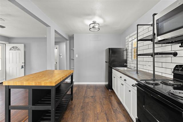 Photo - 3914 Shelley Blvd