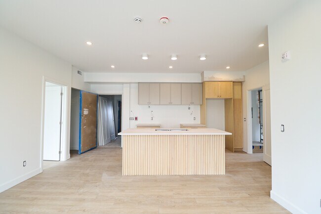 Photo - 174 Ethel St Unit 102